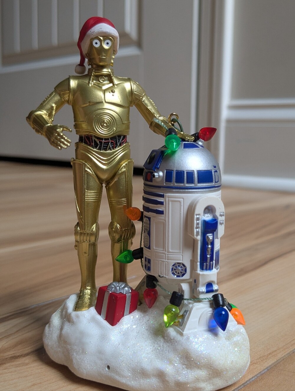 Hallmark Keepsake C-3PO and R2-D2 Ornament with Red Accents